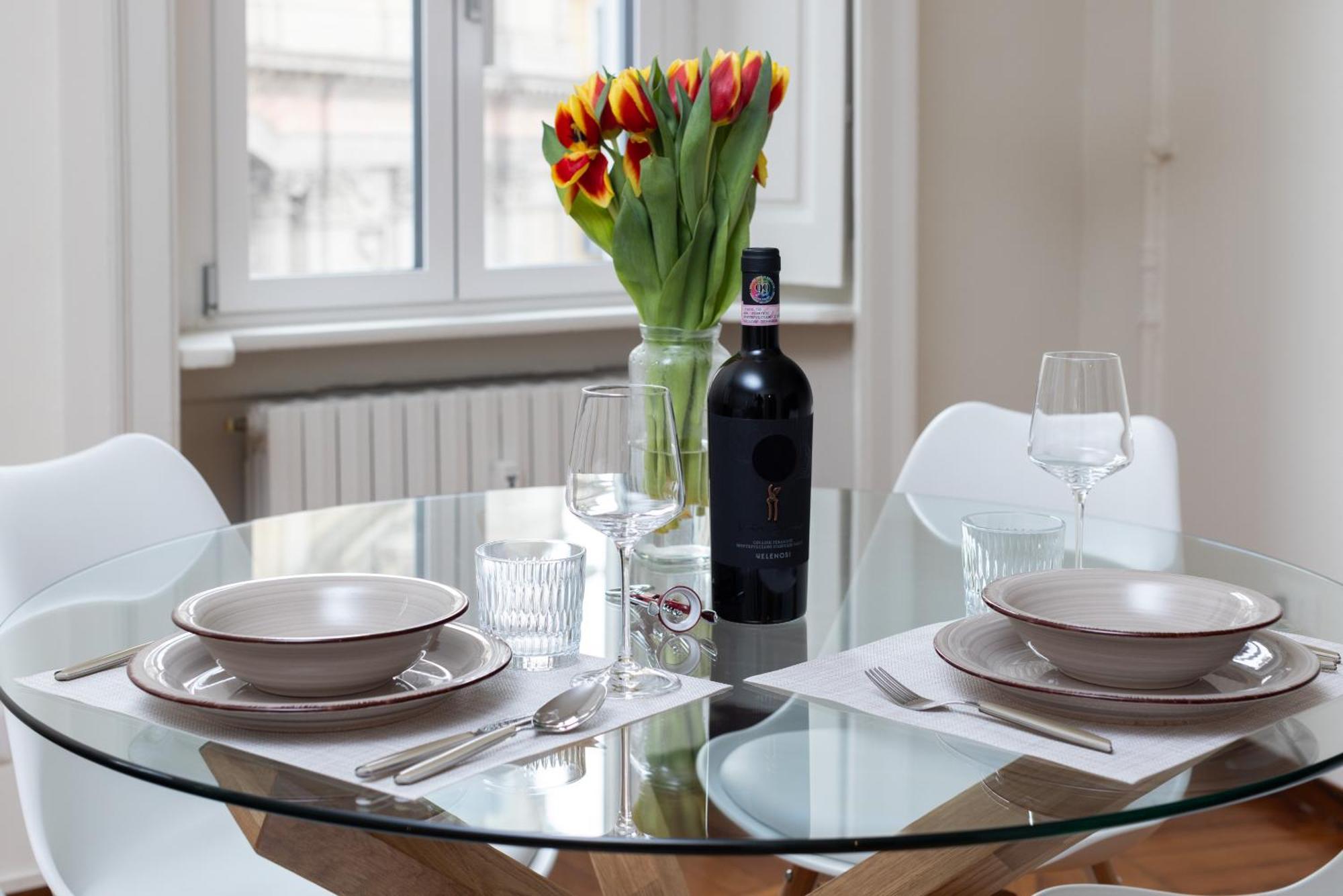 Living Uniqc Apartment - Duomo Milan Extérieur photo